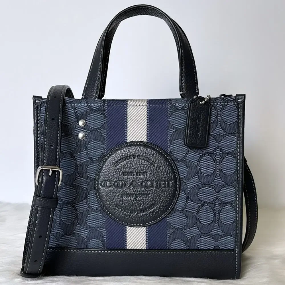 NWT Coach Dempsey Tote Bag 22 In Signature Jacquard With Stripe And Coach Patch - Picture 7 of 13